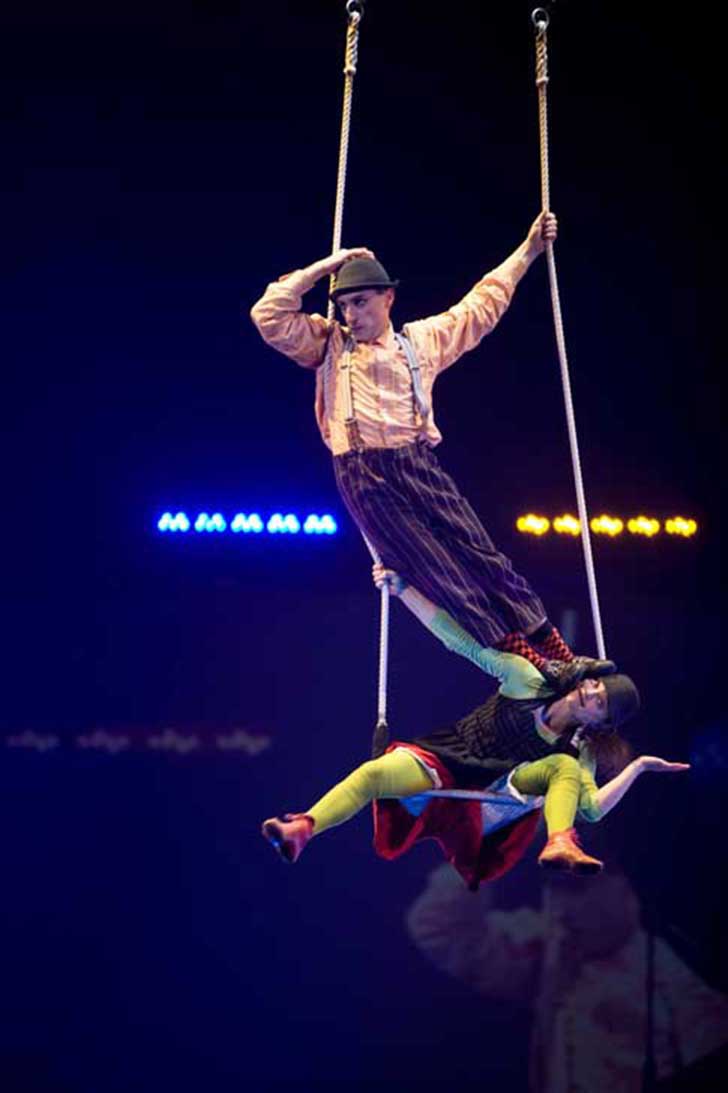 Spectacle les plus beaux Numeros au Cirque Phenix