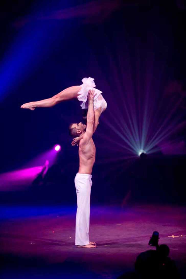 Spectacle les plus beaux Numeros au Cirque Phenix